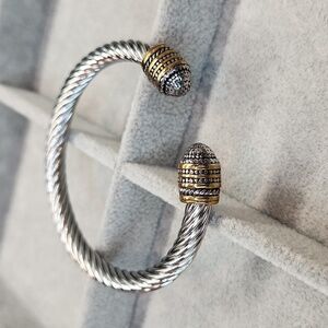 NWOT 18K Gold Plated Stainless Steel Dual Tone Classic Cable Twist Cuff Bracelet